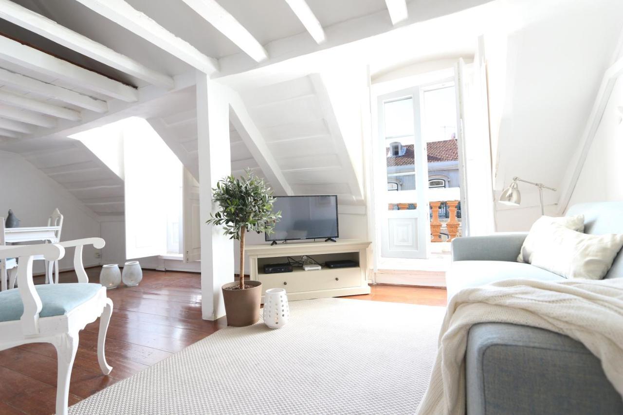 Апартаменты Penthouse At Downtown With Sun Deck & Amazing Views Лиссабон Экстерьер фото